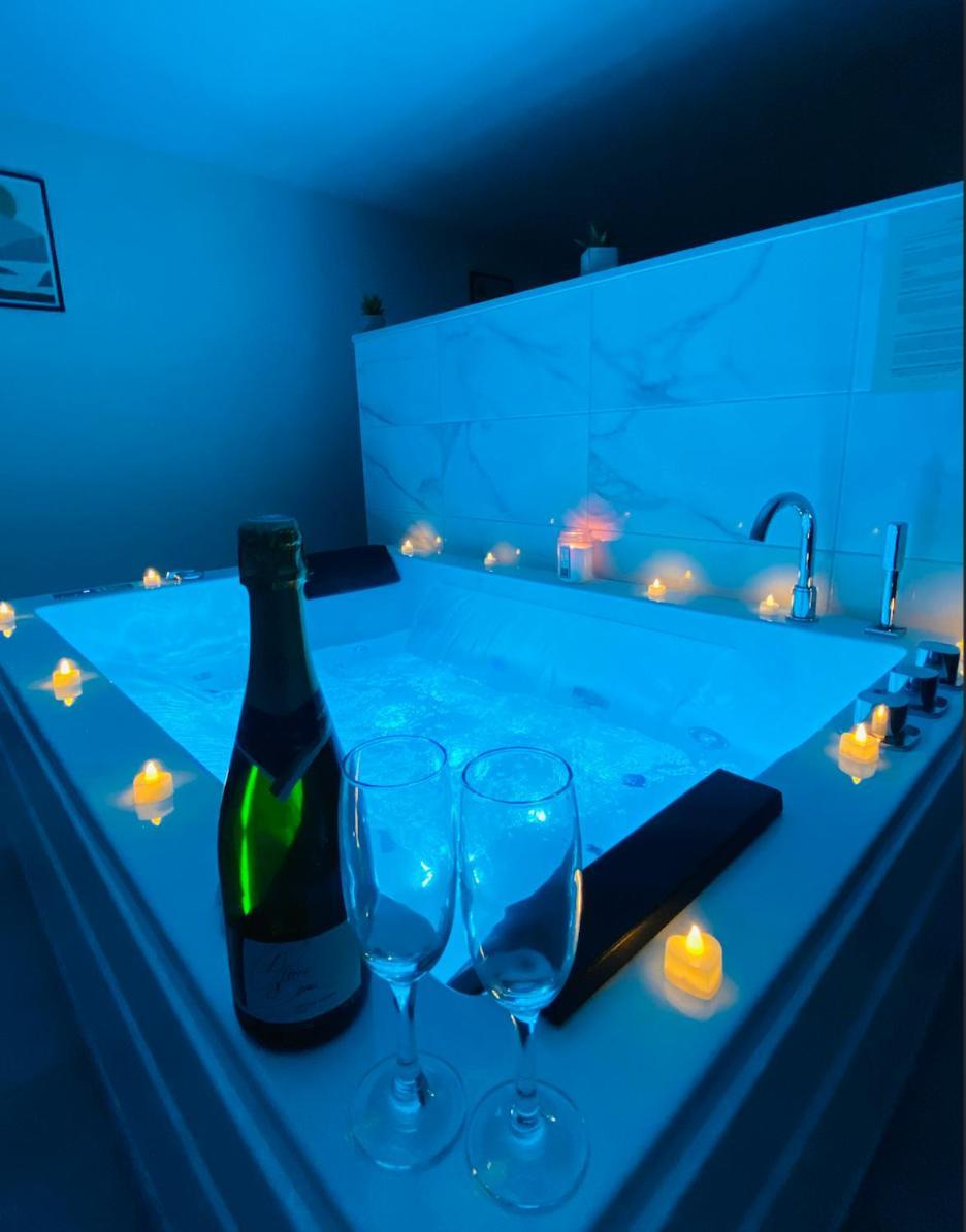 Loft Jardin Et Spa Bressuire Ngoại thất bức ảnh